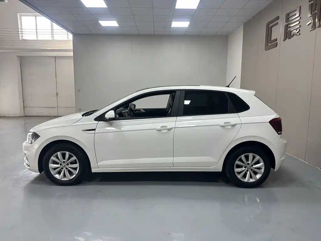 Volkswagen Polo — миниатюра 7