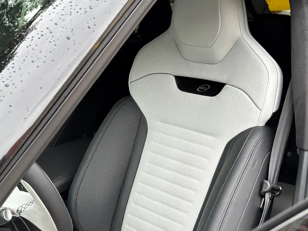 Land Rover Range Rover Sport 2025 4.4 V8 SV Edition Two