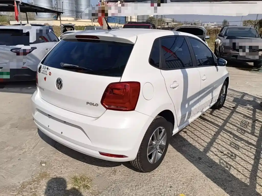 Volkswagen Polo — миниатюра 7