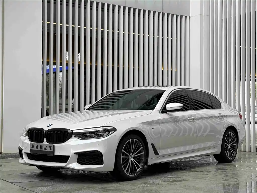 BMW 5 Series 2020