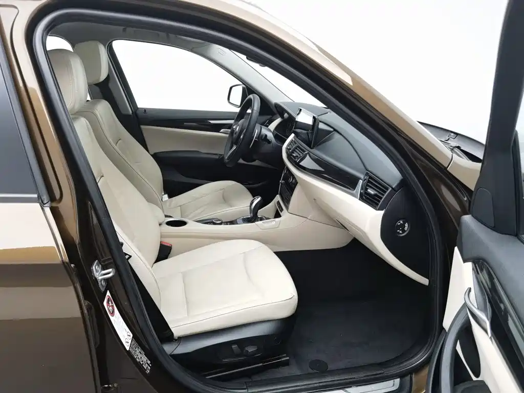 BMW X1 — миниатюра 23