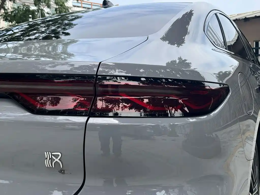 BYD Han — миниатюра 10