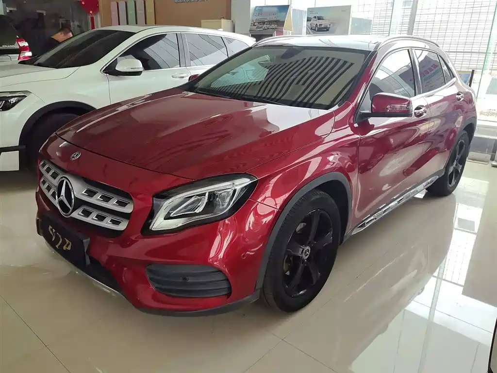 Mercedes-Benz GLA 2019