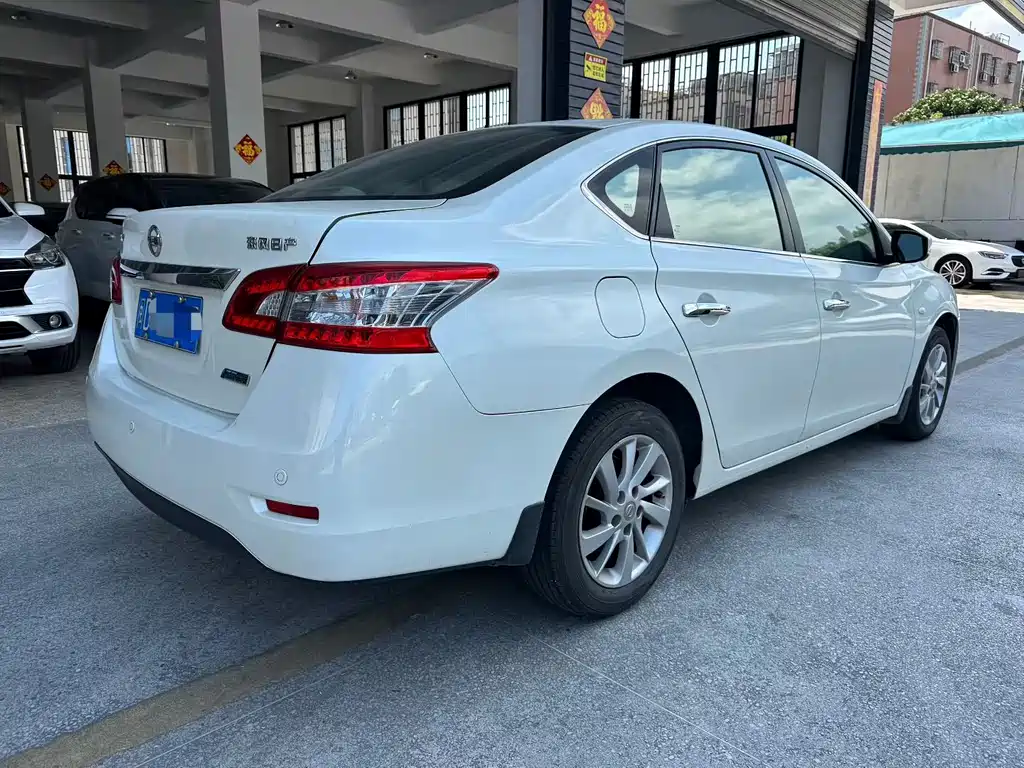 Nissan Sylphy — миниатюра 4