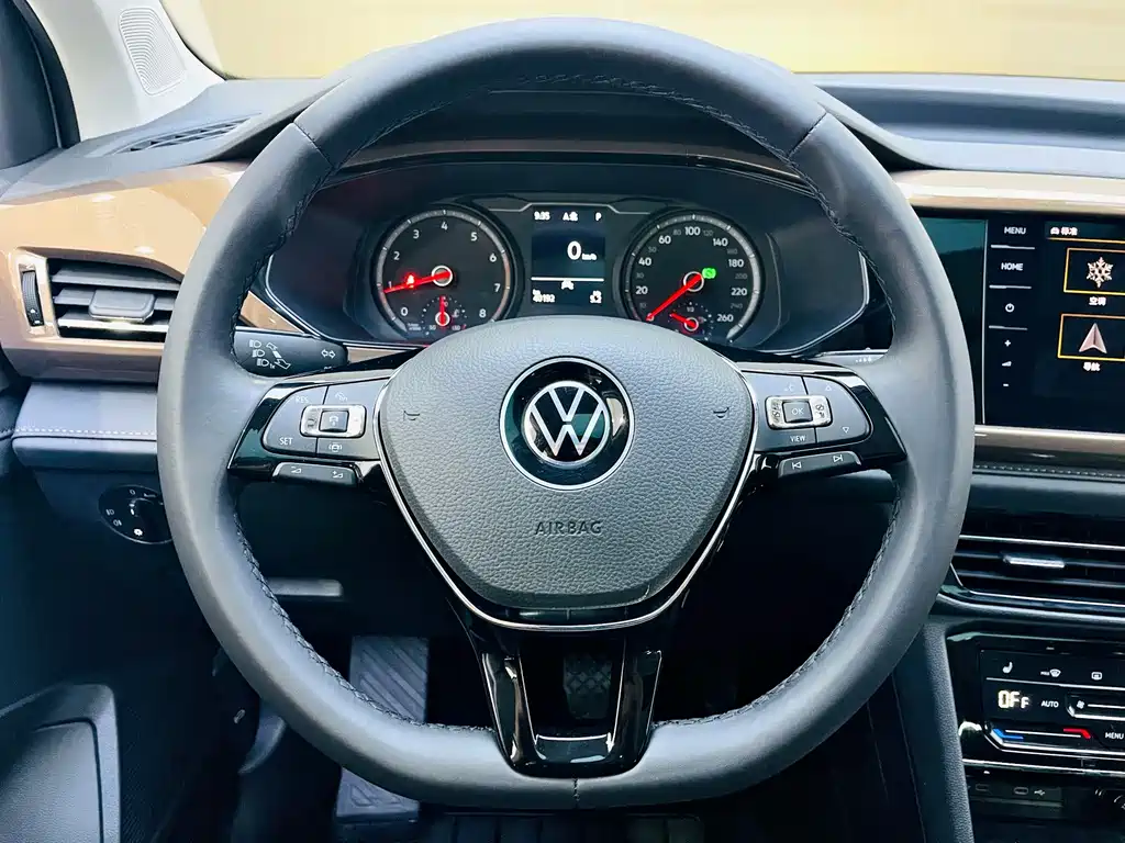 Volkswagen Tharu — миниатюра 9