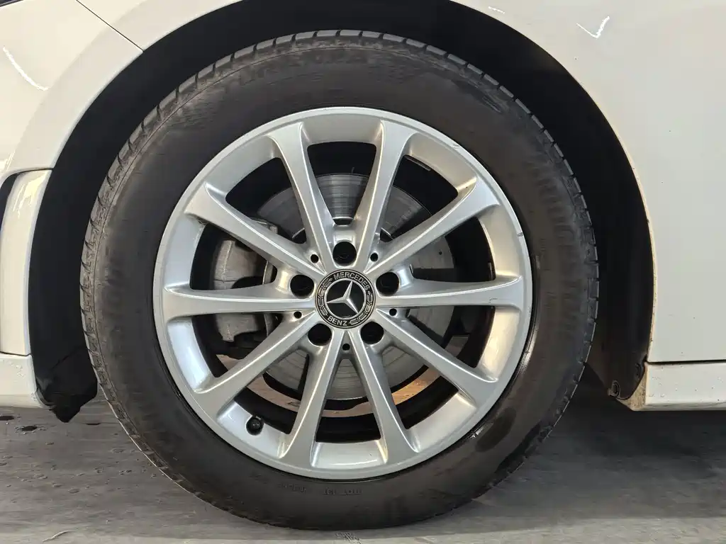 Mercedes-Benz A-Class — миниатюра 9