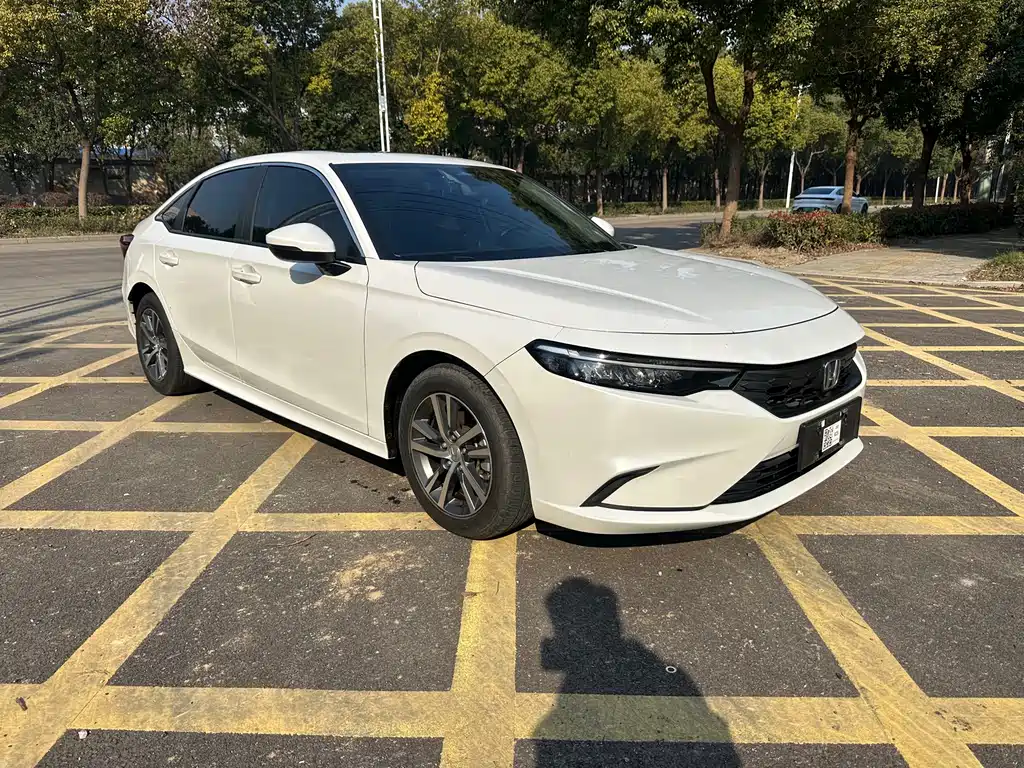 Honda Integra 2023 240TURBO CVT