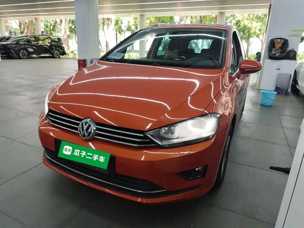 Volkswagen Golf (Import) 2016