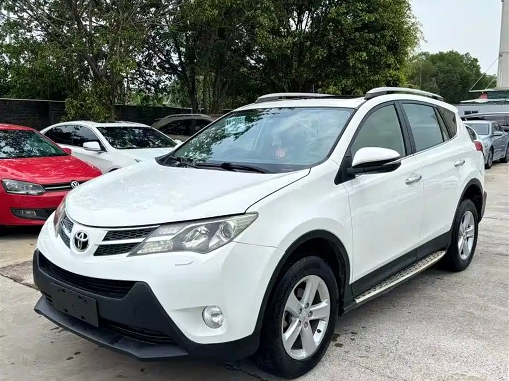 Купить Toyota RAV4