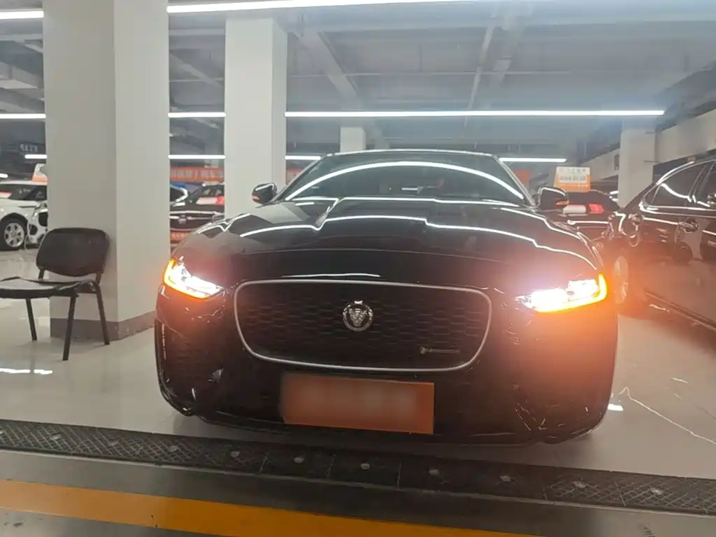 Jaguar XEL — миниатюра 3