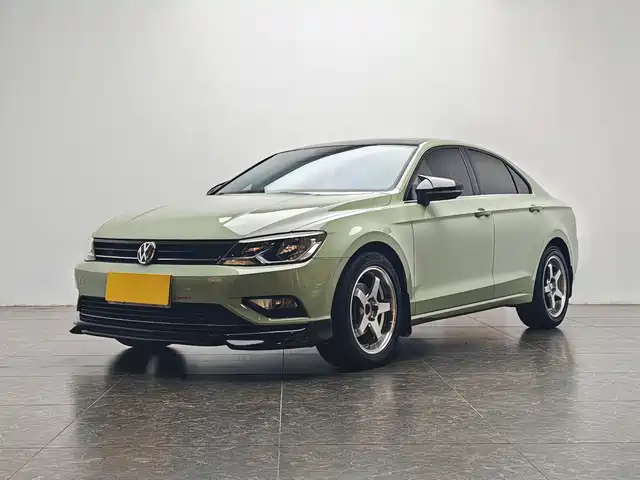 VOLKSWAGEN LINGDU 2017