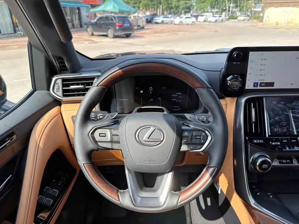 Lexus LX — фотографии объявления, Фото 15