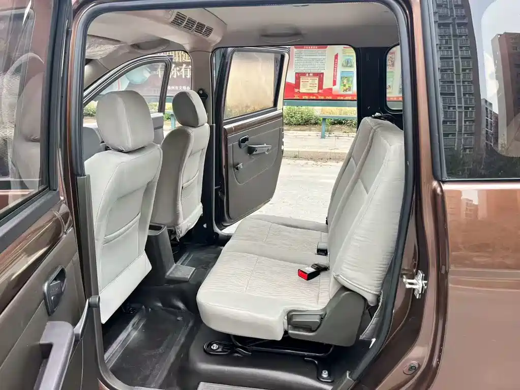 WULING WULING HONGGUANG