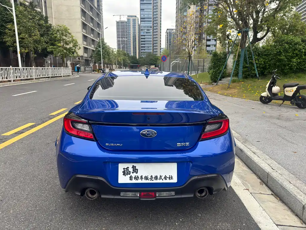 SUBARU BRZ