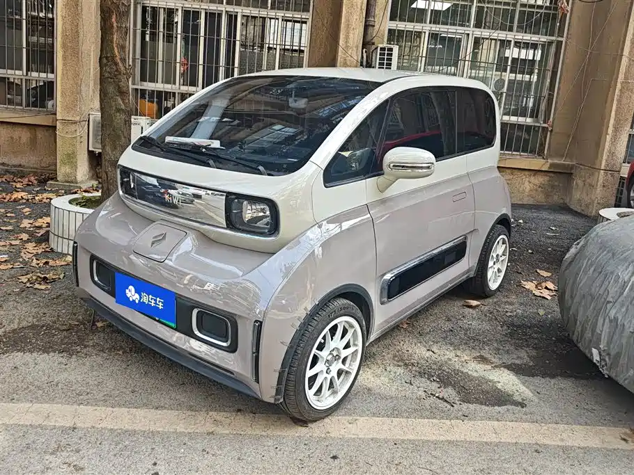 BAOJUN KIWI EV