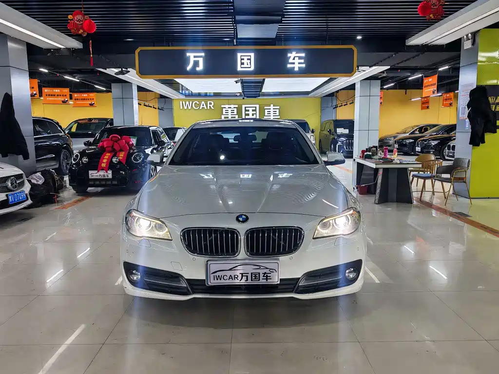 BMW 5 Series — миниатюра 3