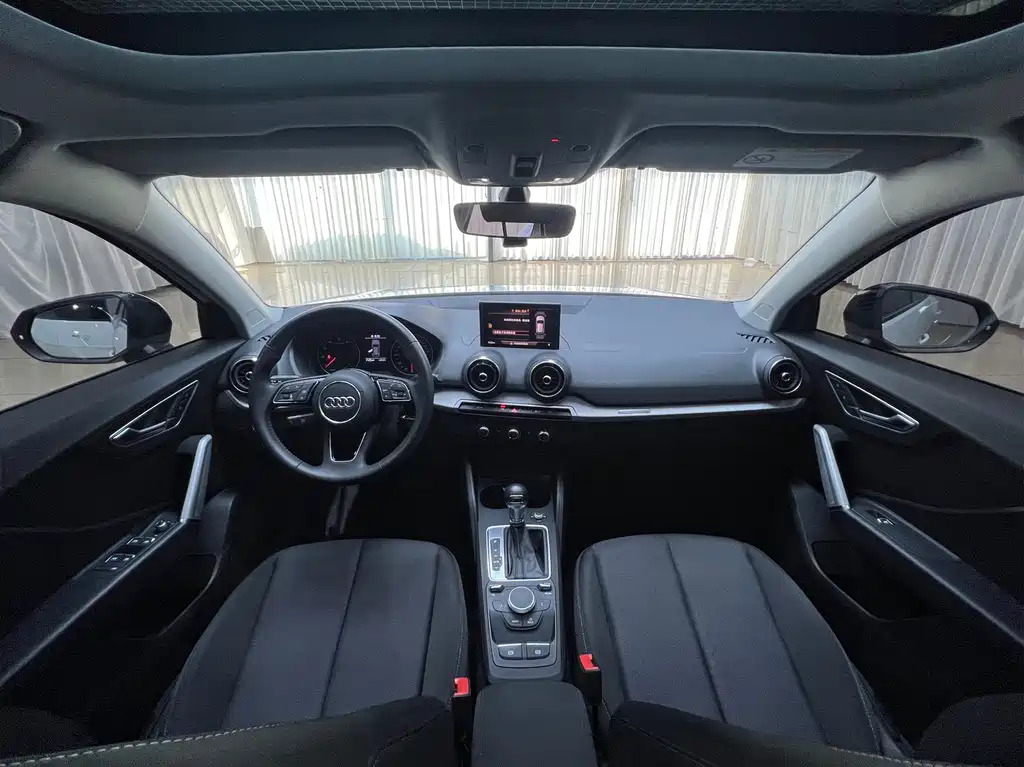 Audi Q2L — миниатюра 9