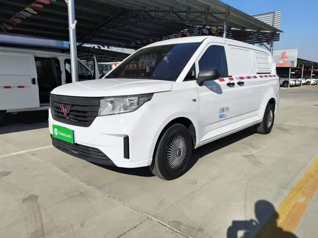 WULING AUTOMOBILE WULING JOURNEY