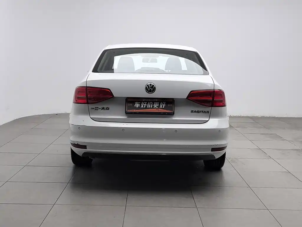 Volkswagen Sagitar — миниатюра 4