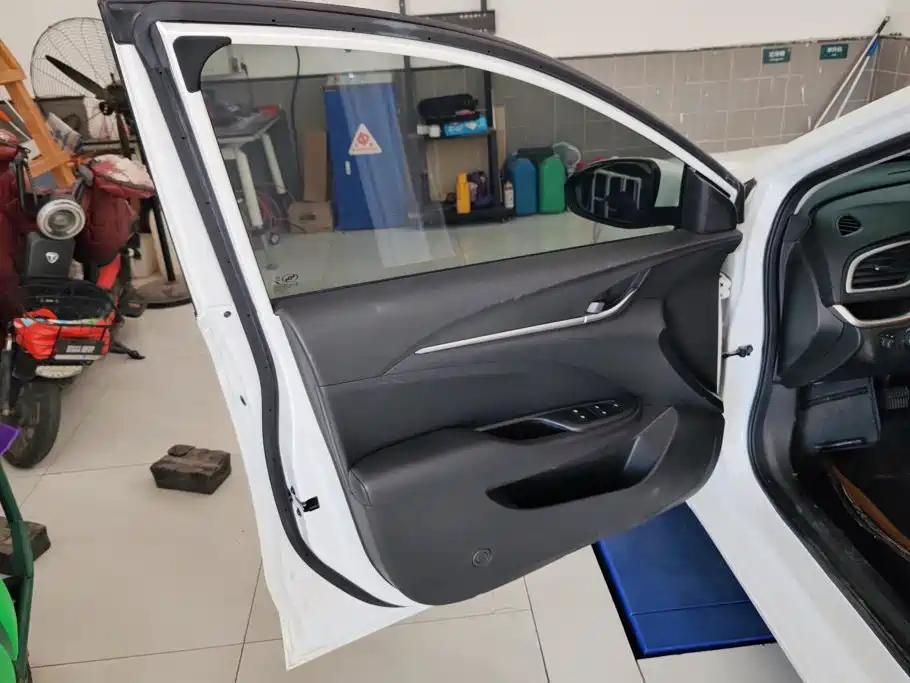Buick Excelle — миниатюра 7