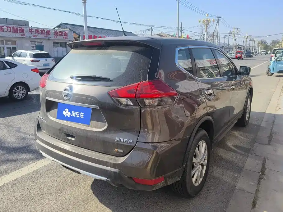 Nissan X-Trail — миниатюра 3
