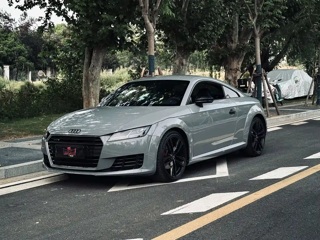 Купить Audi TT