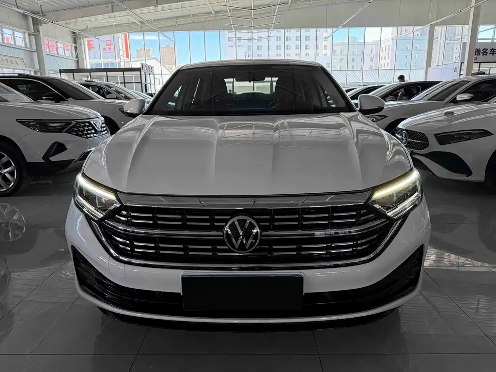 Volkswagen Sagitar 2023 280TSI DSG