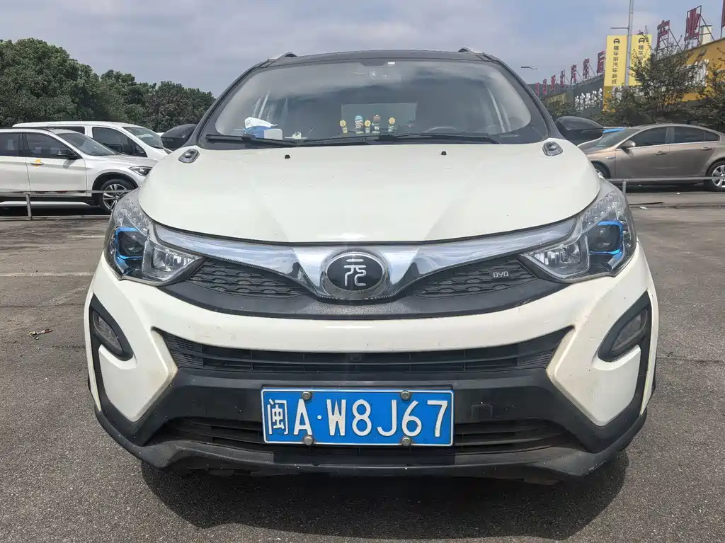 BYD Yuan — миниатюра 2