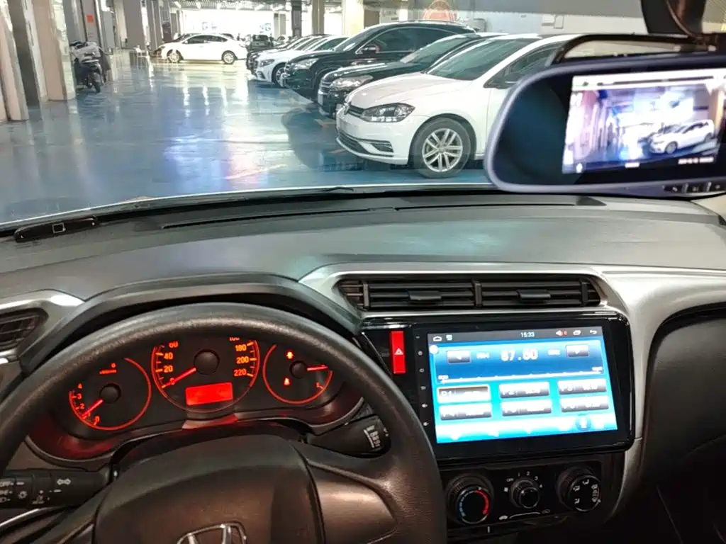 Honda City — миниатюра 10