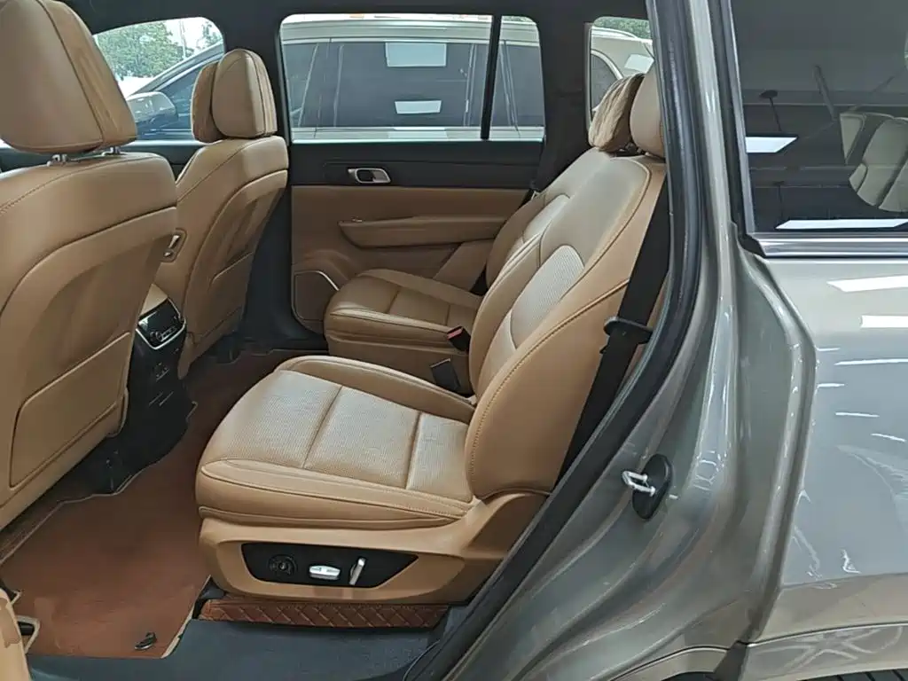 Li Auto Li ONE — миниатюра 17