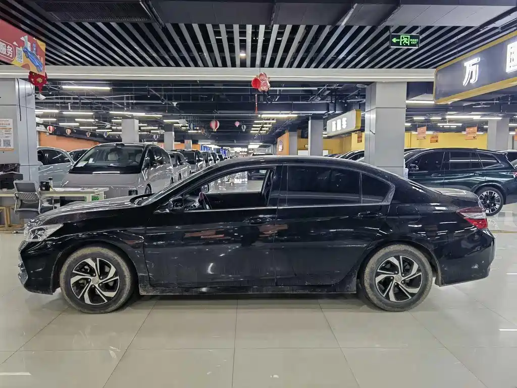 Honda Accord — миниатюра 3