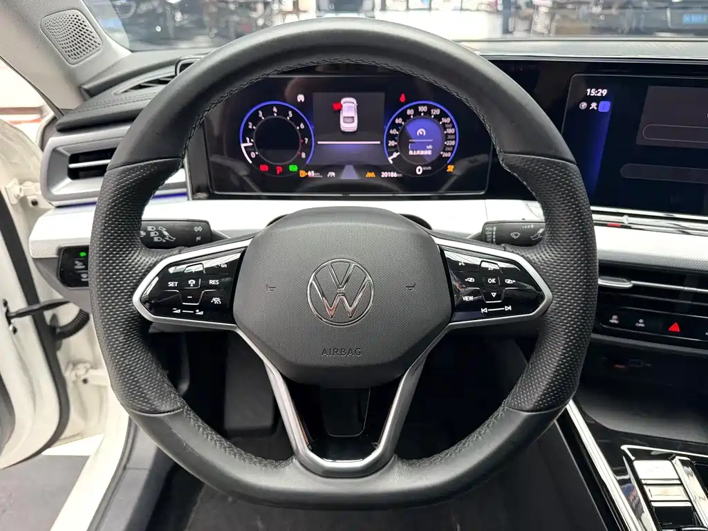 Volkswagen Lamando — миниатюра 4