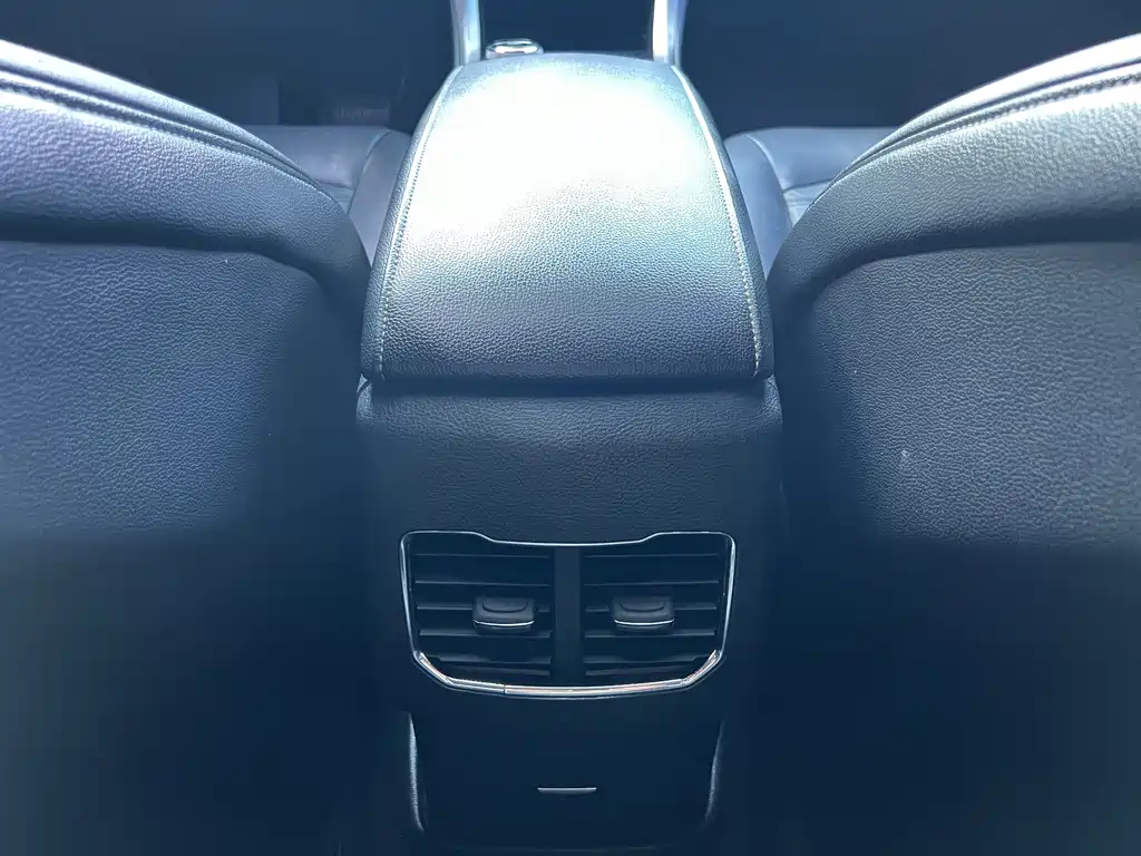 Ford Mondeo — миниатюра 20