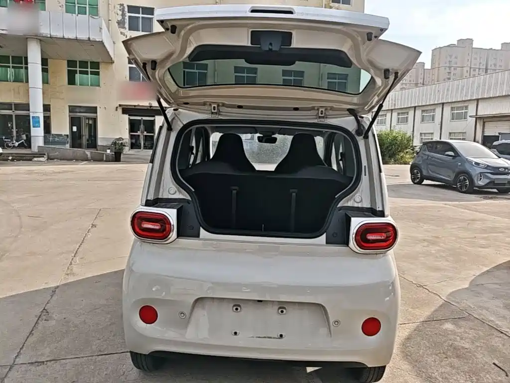 Wuling MINIEV — миниатюра 19