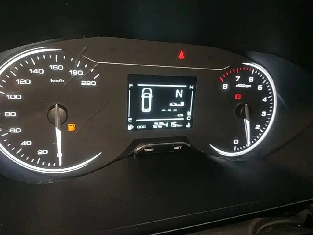 Wuling Xingchi — миниатюра 12