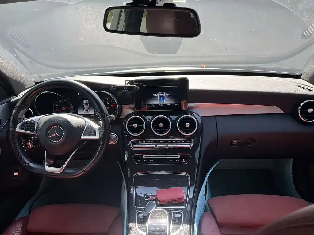 Mercedes-Benz C-Class — миниатюра 5