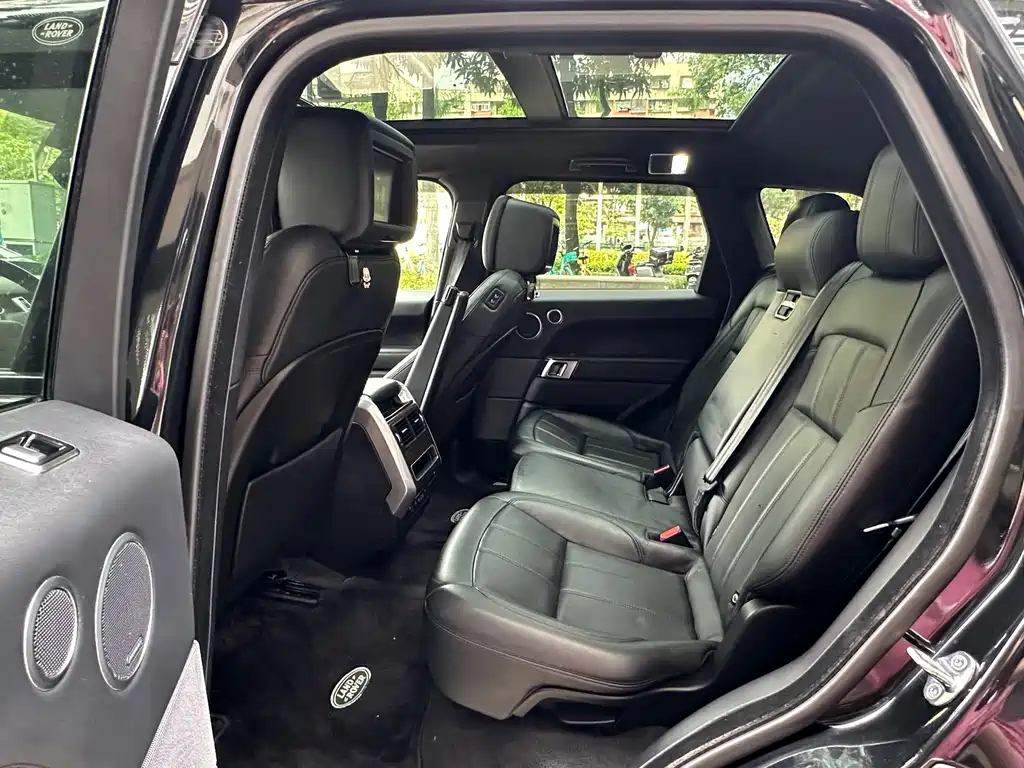 Land Rover Sport PHEV — миниатюра 4