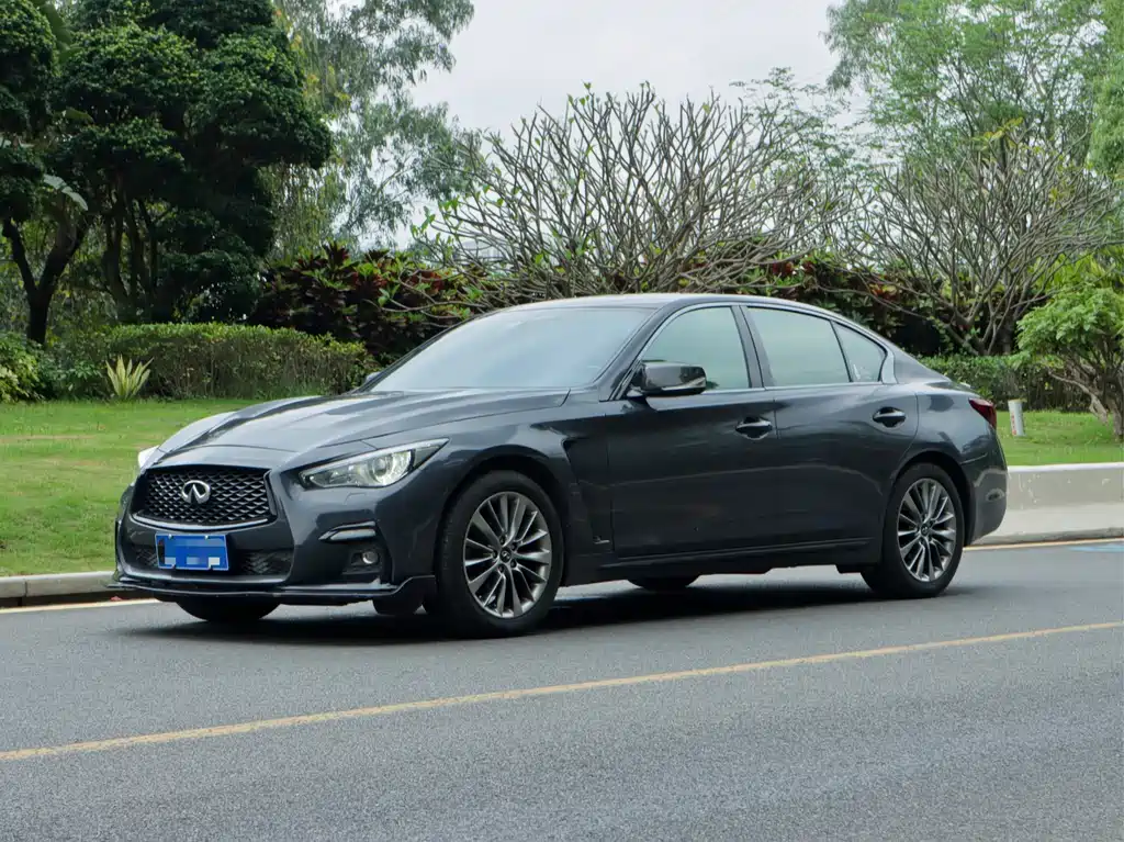 Infiniti Q50L 2018
