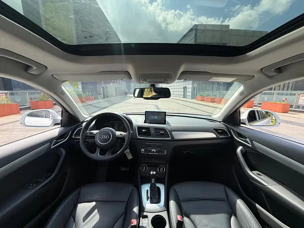 Audi Q3 — миниатюра 5