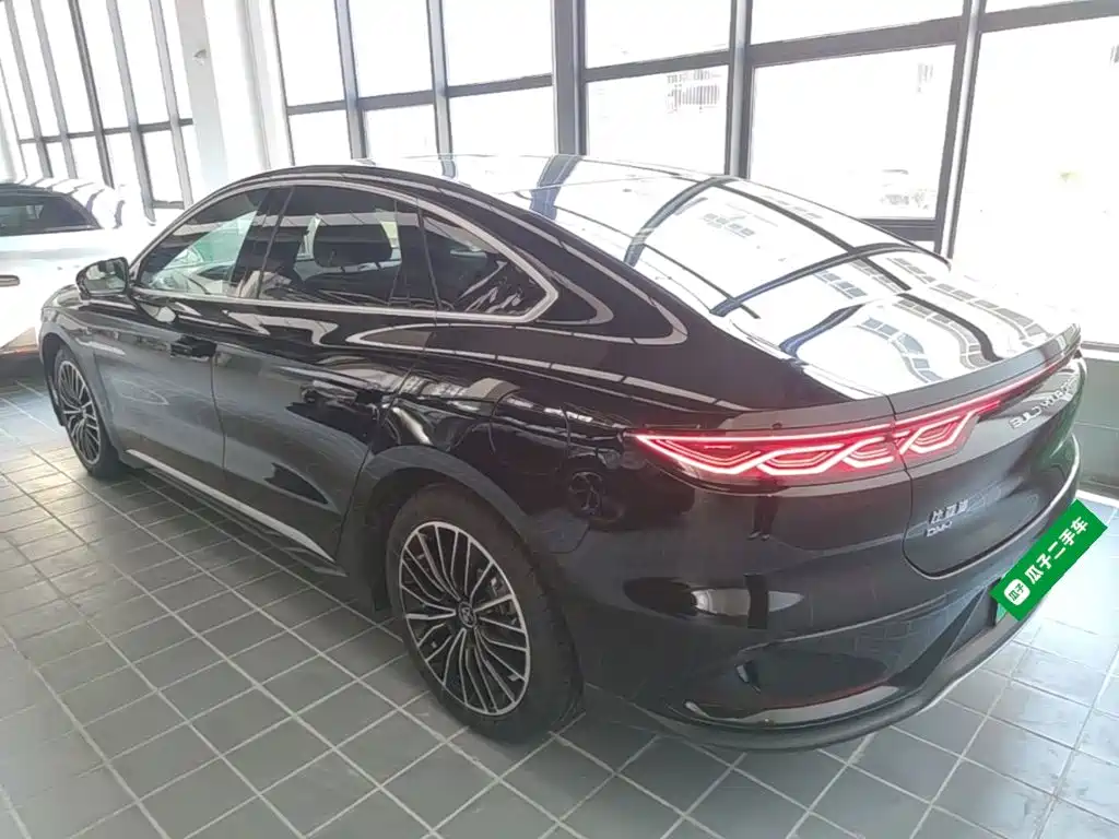 BYD Han 2022 DM-i 121KM Premium