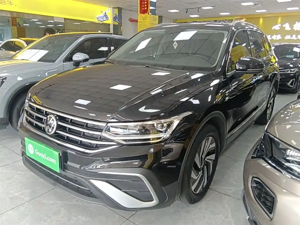 Купить Volkswagen Tiguan L
