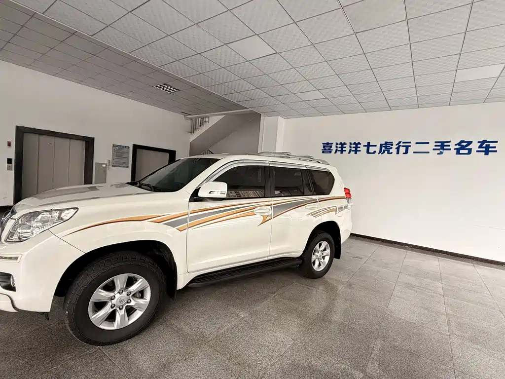 Toyota Land Cruiser Prado 2012 2.7L