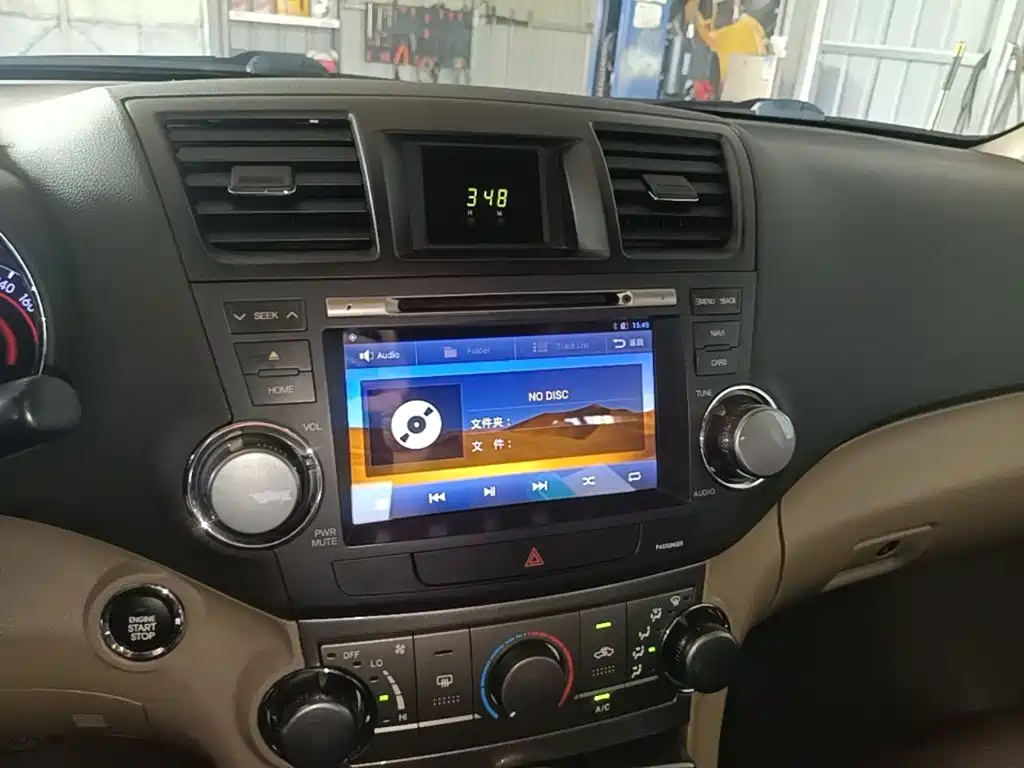 Toyota Highlander — миниатюра 13