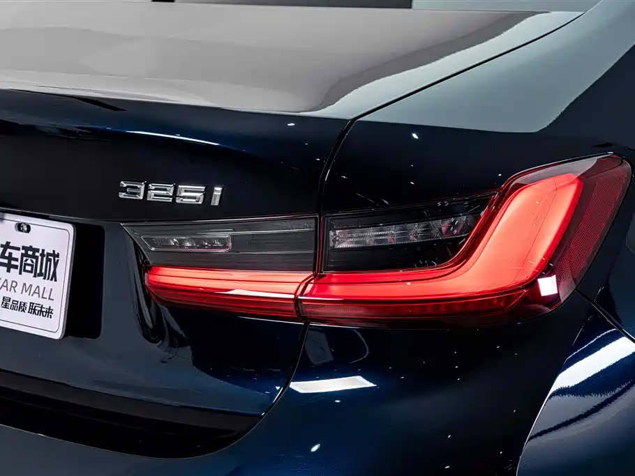 BMW 3 Series — миниатюра 8