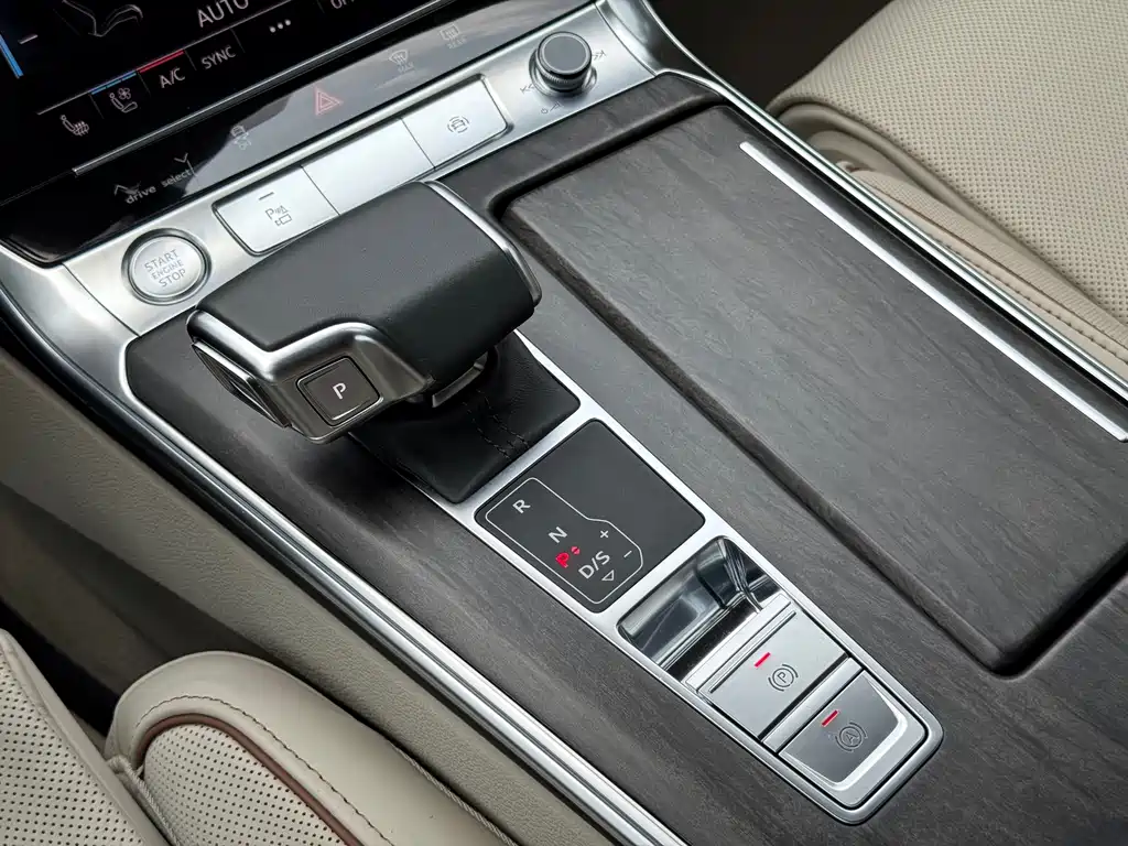 Audi A6L 2020 55 TFSI quattro Premium