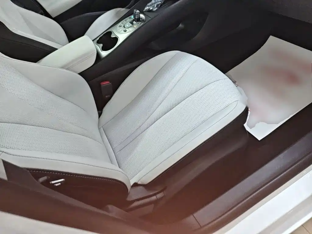 BYD Seal 05 DM-i — миниатюра 25
