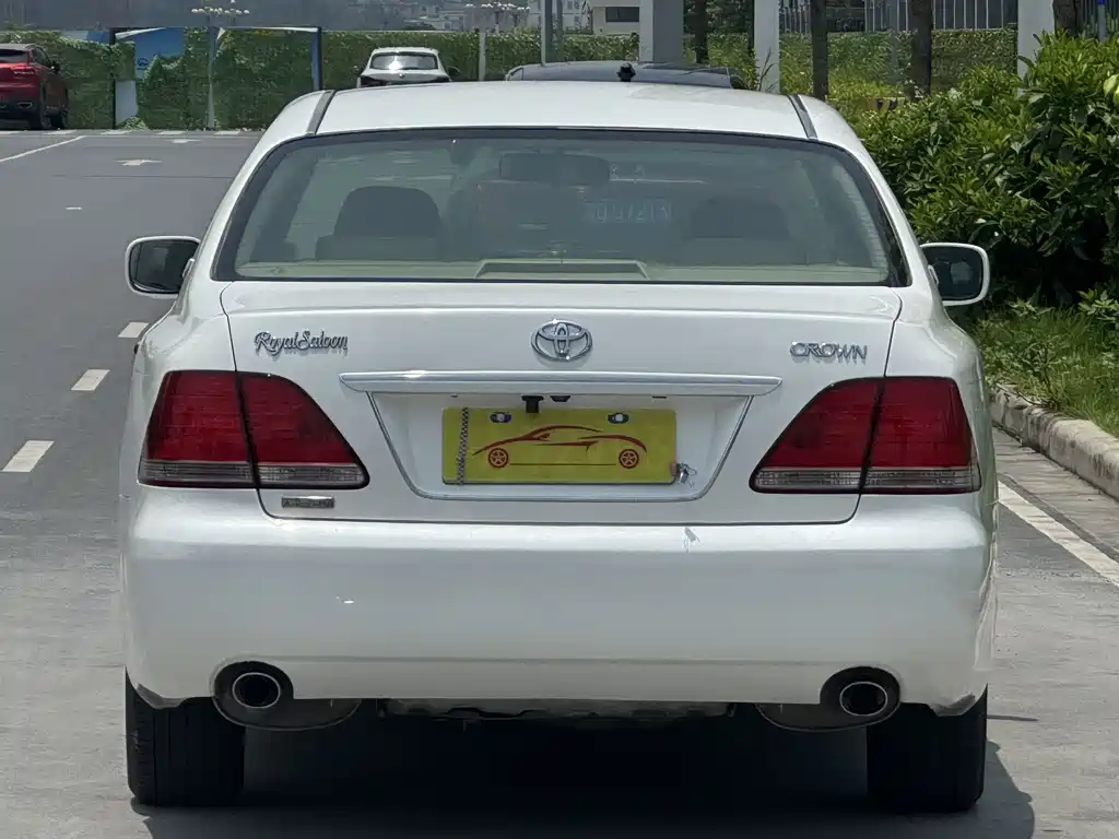 Toyota Crown 2005 3.0L Royal Saloon