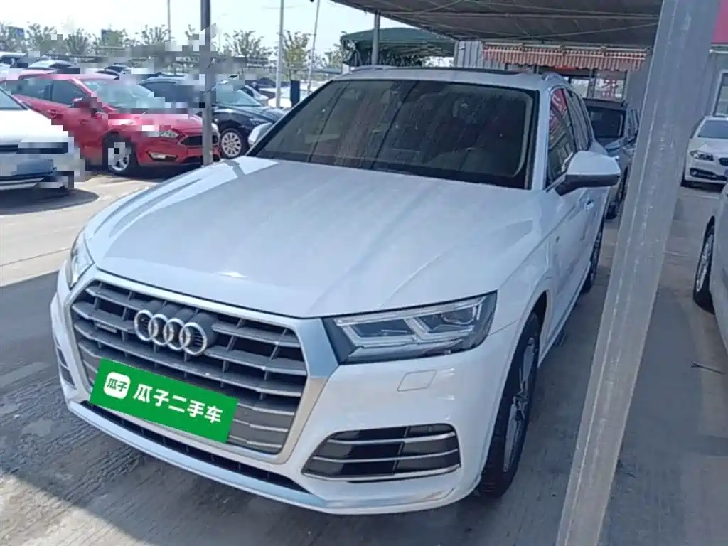 Купить Audi Q5L