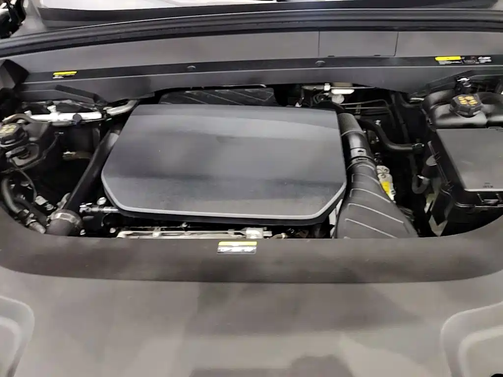 Li Auto Li L8 — миниатюра 20
