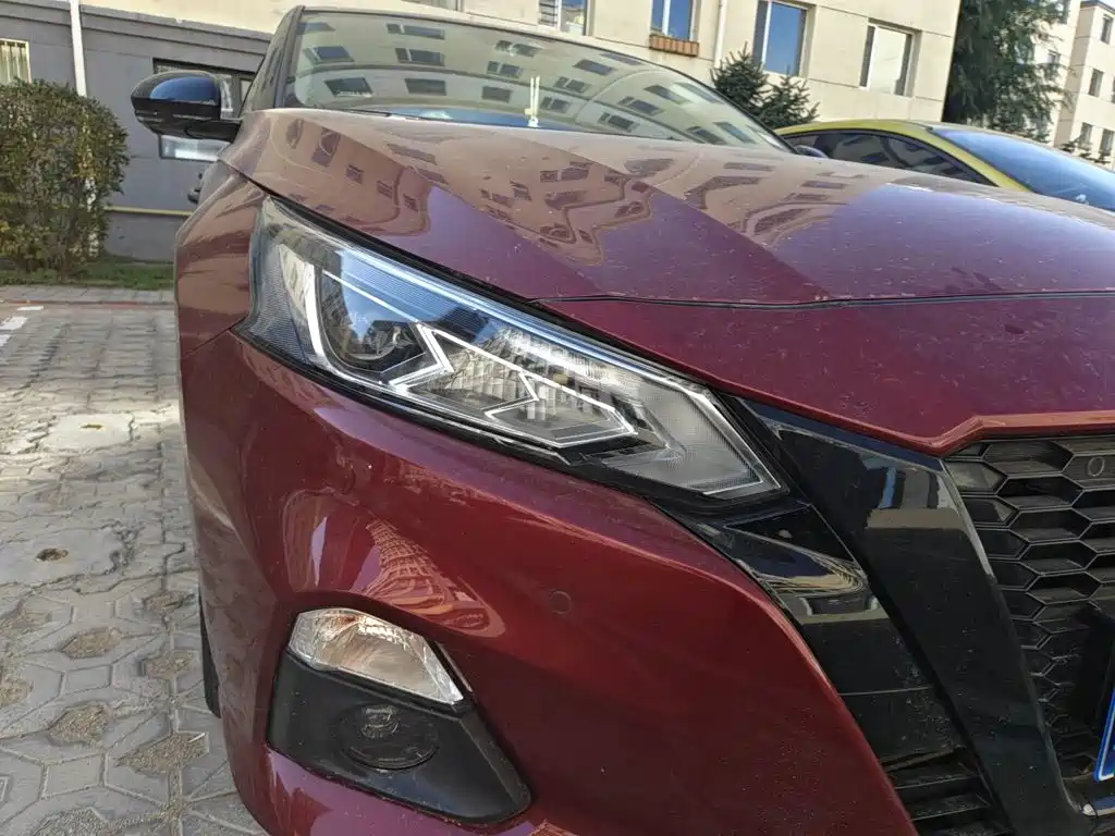 Nissan Teana — миниатюра 7